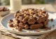 Melkchocoladewafels met gesmolten chocolade en chocoladestukjes