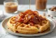 Belgisch-Amerikaanse wafels met ahornsiroop en spek