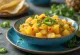 Jalapeño-ananas chilisaus geserveerd