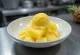 Ananassorbet huisgemaakt verfrissend dessert