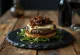 Burger in Franse stijl geserveerd