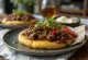 Arepa con Carne de Res in Koreaanse stijl geserveerd