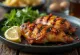 Gegrilde kipfilet met zoet-pittige glazuur geserveerd